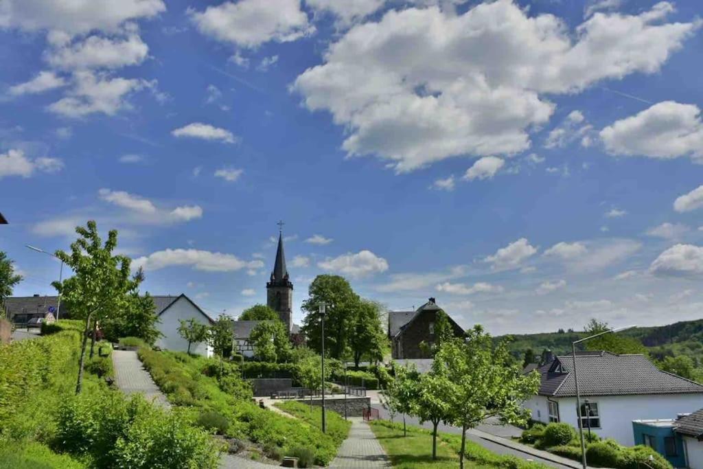 Appartement Zur Wied Oberlahr Buitenkant foto